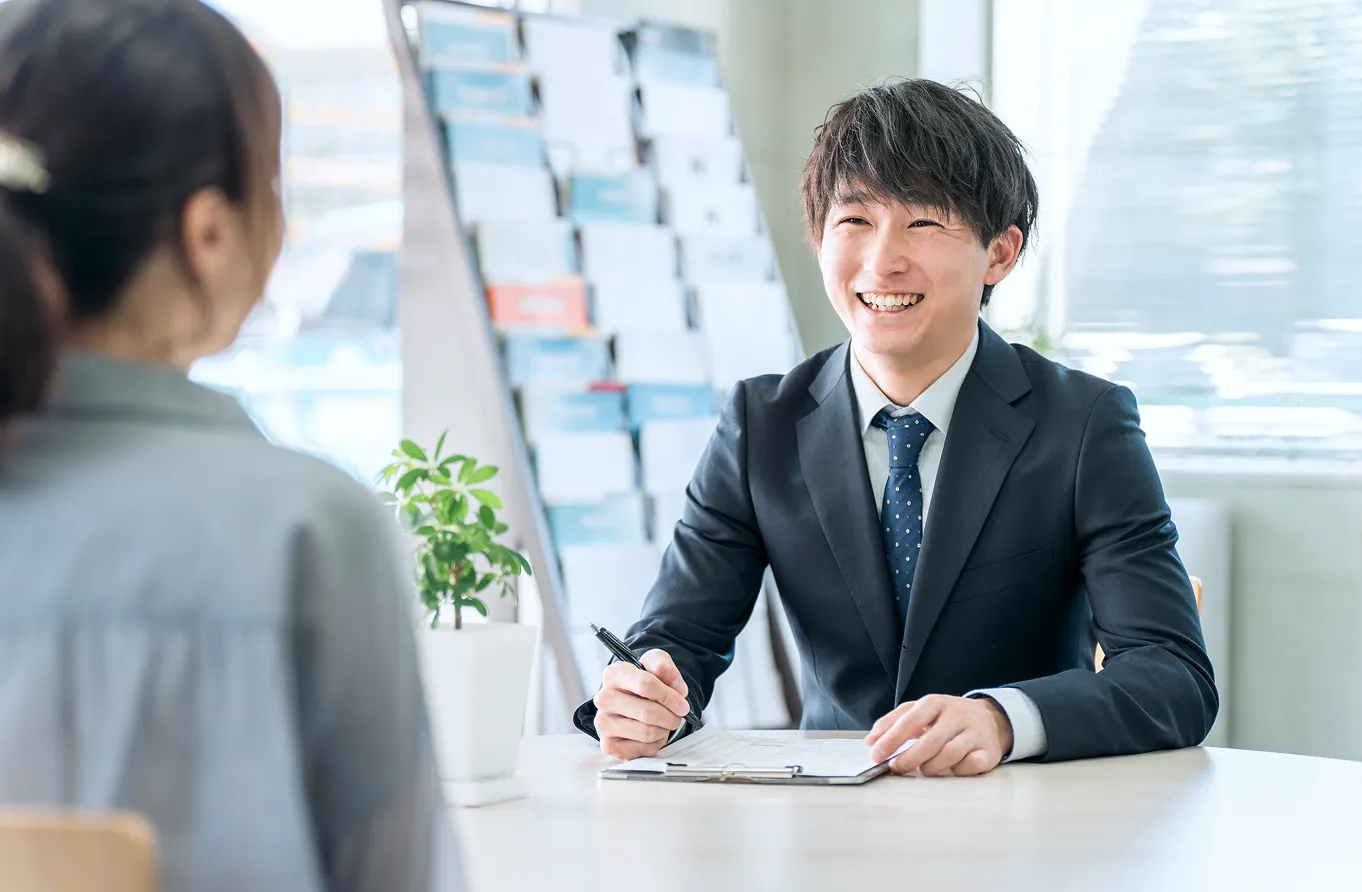 人・仕事を知る Work